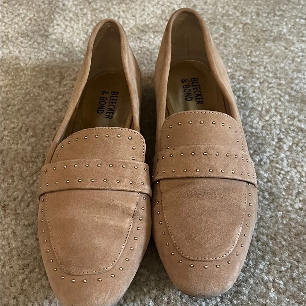 Bleeker & Bond Tan Suede Loafers
